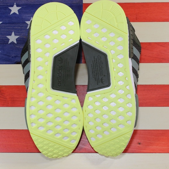 Adidas NMD R1 Boost Mens Running Shoe Green CQ2414 - Picture 8 of 8